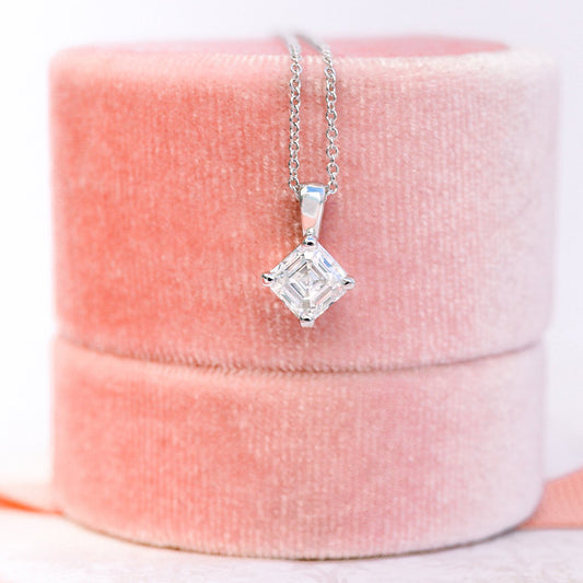 Classic Princess Moissanite Solitaire Pendent Necklace in Solid Gold