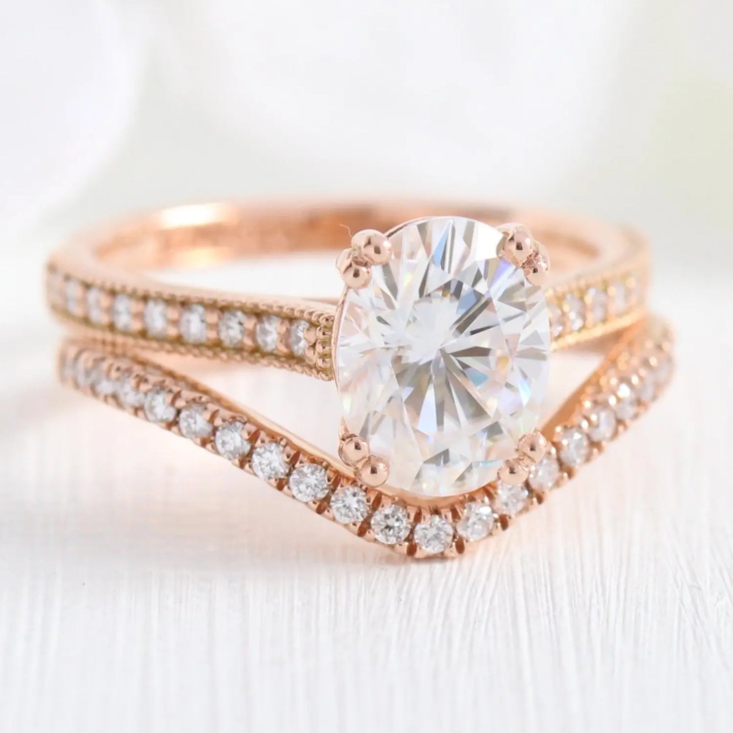 2.0CT Oval Cut Moissanite Halo Bridal Engagement Ring Set