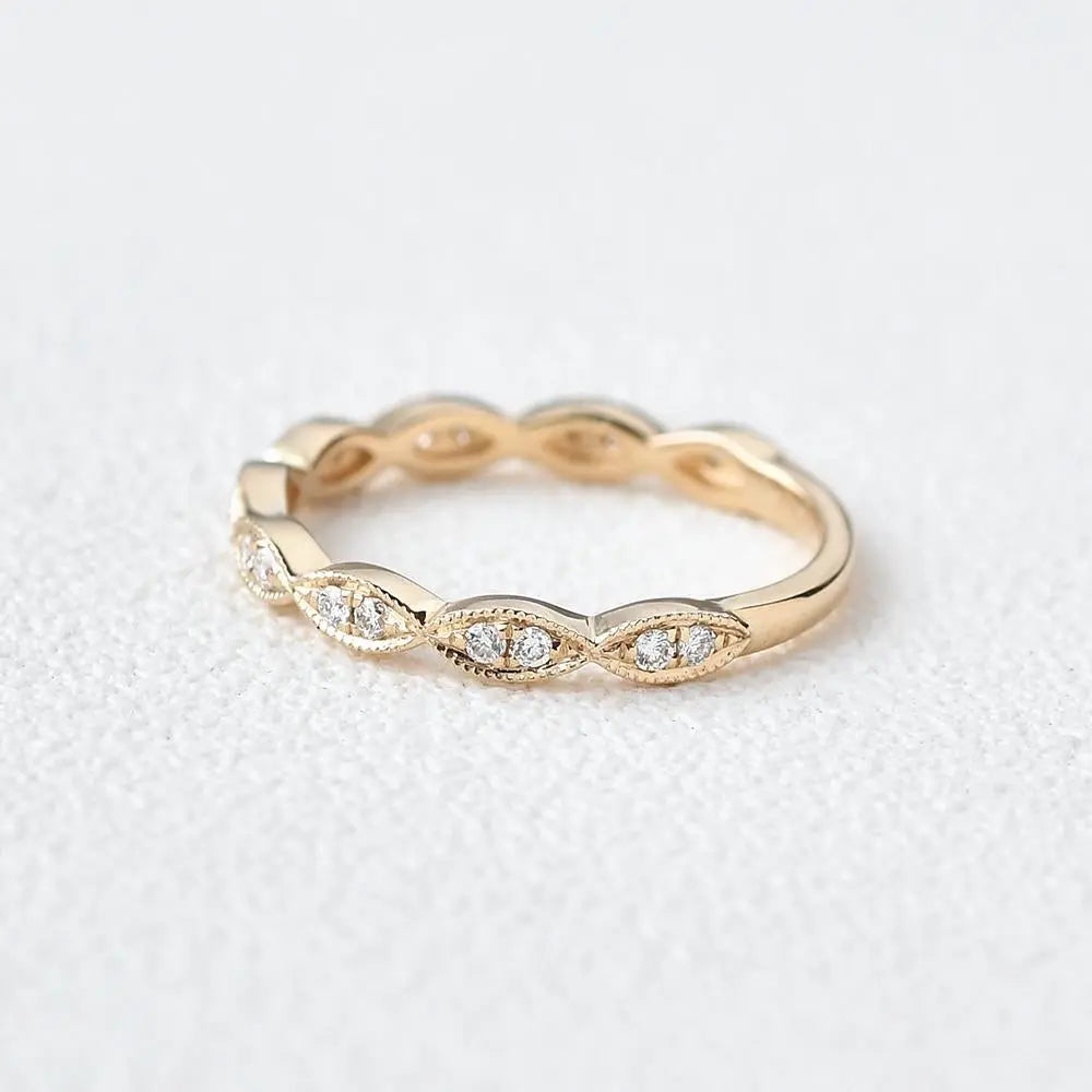 0.20CTW Round Brilliant Cut Unique Vintage Stacking Wedding Band