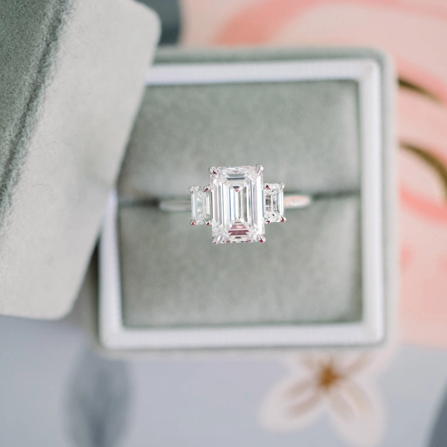 2.0CT Emerald Cut Moissanite Diamond Three Stone Engagement Ring