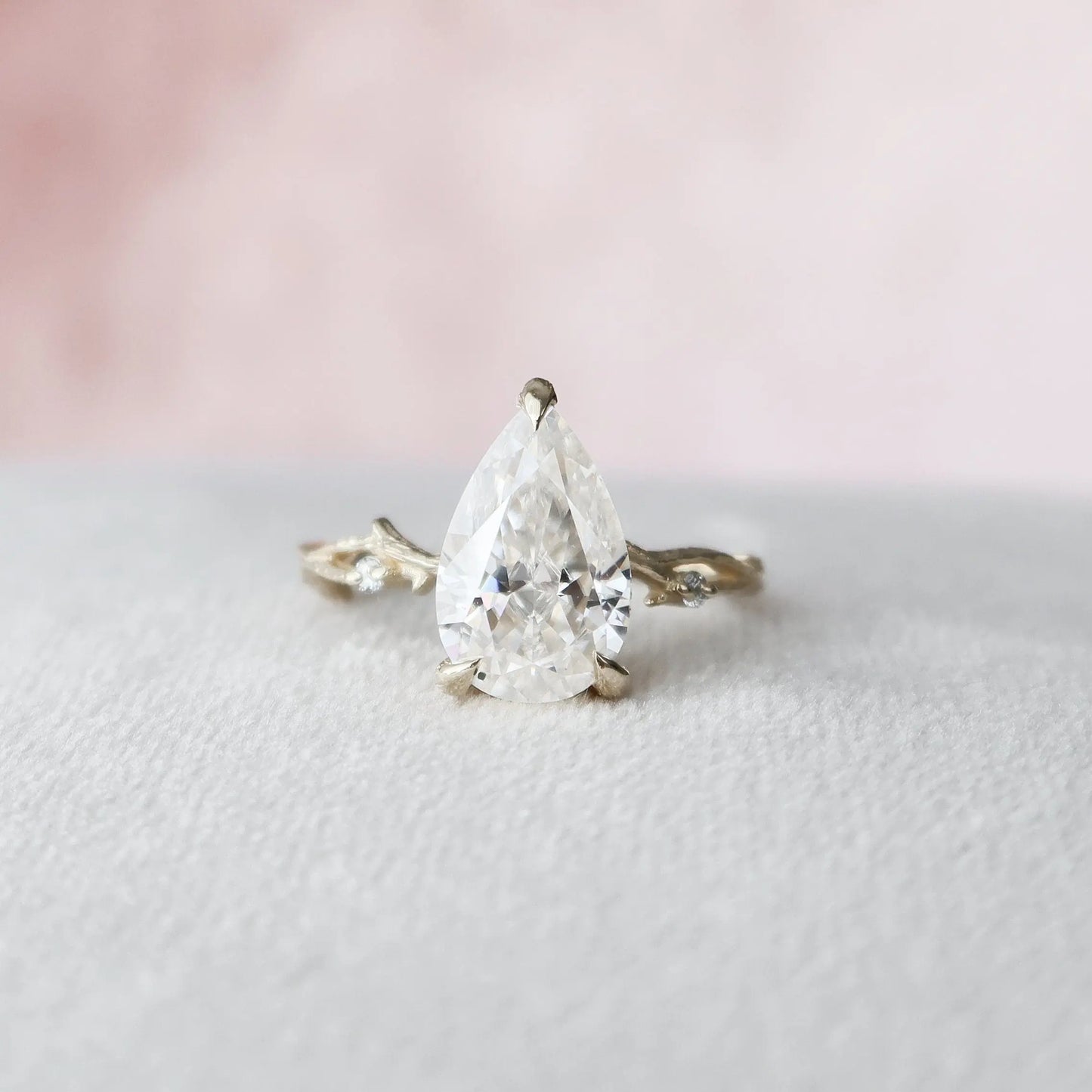 2.0CT Pear Cut Nature Inspired Moissanite Engagement Ring