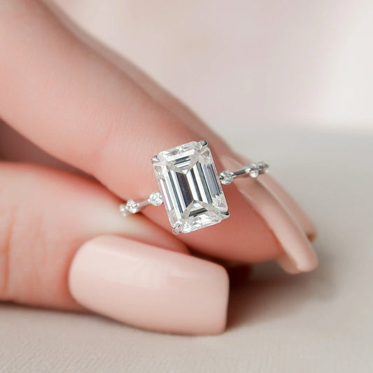 3.0CT Emerald Cut Moissanite Diamond Solitaire Engagement Ring