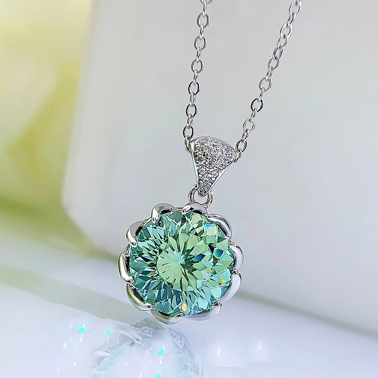 10CT Fancy Green Round Moissanite Diamond Necklace for Women